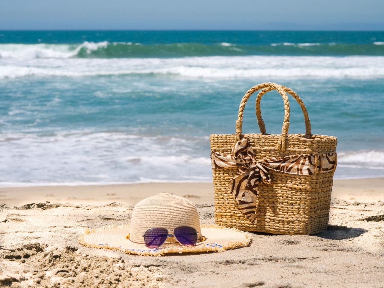 Bulk Tote Bags for Outdoor Brands: What the Spec Needs to Include
